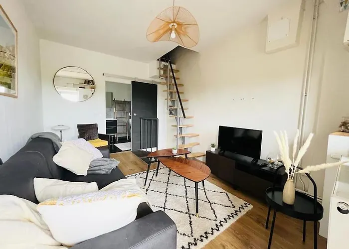 Charmante Maisonnette Avec Terrasse Et Jolie Vue - 5 Min A Pied Du Lac